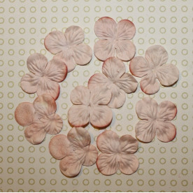 Набор 10 цветков гортензии нежно-персикового цвета, 30 мм