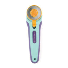 Дисковый нож Crafters Large Rotary Cutter от We R Memory Keepers