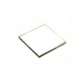 Акриловый блок размером 100х100х6 мм