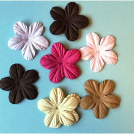 Набор цветочков-пятилистников в коричневых и розовых тонах, 4 см, 10 шт