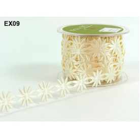 Стрічка Ivory Daisies 90 см від компанії May Arts