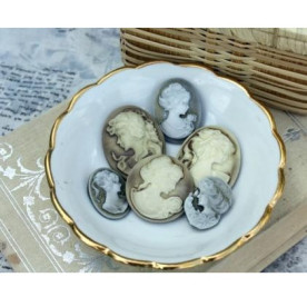 Набір камей на клейовий основі Старовинні портрети, 6 шт від ScrapBerry's