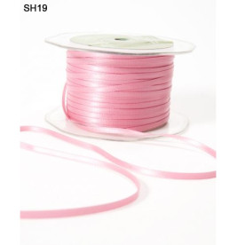 Атласна стрічка Double Faced Satin попелясто-рожевого кольору May Arts, ширина 2 мм, довжина 5 м.