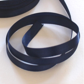 Атласная лента темно-синего цвета, длина 90 см, ширина 10 мм