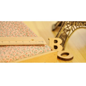 Ткань для рукоделия хлопок "Розовые мелкие цветочки" 70х50 см