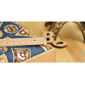 Ткань для рукоделия хлопок "Картинки на синем фоне" 70х50 см