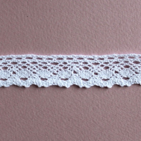 Хлопковое кружево белого цвета, ширина 20 мм, длина 90 см