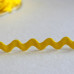 Тасьма Зіг-заг яскраво-жовтого кольору, ширина 5 мм, довжина 90 см