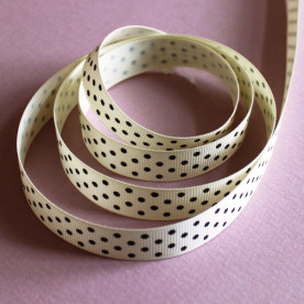 Репсовая ленточка белого цвета в горошек, ширина 16 мм, длина 90 см