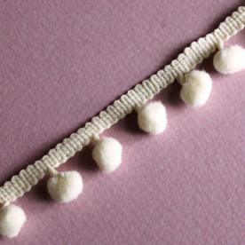 Лента с помпонами цвета слоновой кости, 13 мм, 90 см