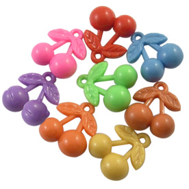 Набор разноцветных пластиковых украшений "Вишенки", 10 шт, 26х21 мм