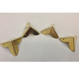 Уголок металлический, цвет состаренное золото, 24х24х24 мм, 1 шт.