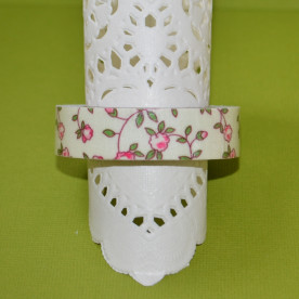 Стрічка тканинна на клейовий основі, рожеві квіти, 15 мм, 4 м