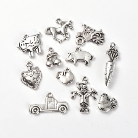 Набір підвісок У городі, античне срібло, 11 шт.