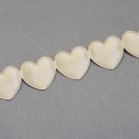 Стрічка - висікання Сердечки, кремовий, 16 мм, 90 см.