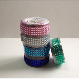 Самоклеящиеся стразы в ленте, цвет зеленый, 18 мм, 50 см в рулоне