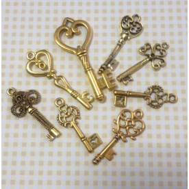 Набір підвісок Ключики, античне золото, 8 шт