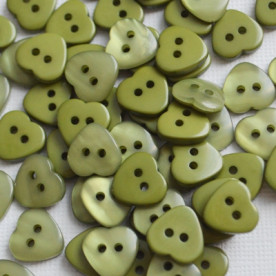 Пластикова ґудзик, колір оливковий, два отвори, розмір 11 * 12 мм