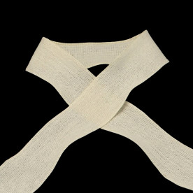 Хлопковая лента однотонная нежно желтого цвета , 25 мм, 90 см