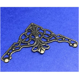 Куточок тонкий накладної, латунь, розмір 35 * 35 мм