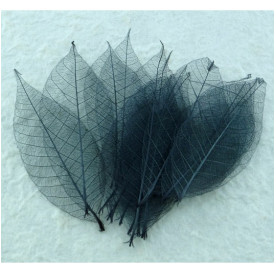 Набір 10 скелетовані декоративних листочків темно-синього кольору, 8 см.