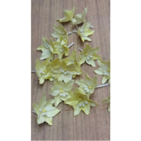 Набор бумажных лилий, цвет бело-лимонный, 3,2 см, 12 шт от СкрапКлумба