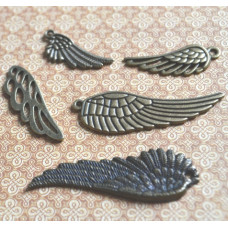 Набір металевих підвісок Крила, 5 шт, антична бронза