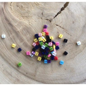 Набор разноцветных пуговок Квадрат, 10 шт, размер 6 мм