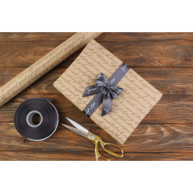 Бумага упаковочная в рулоне, "Письмо чёрным" на крафте, 8 м/66 см.