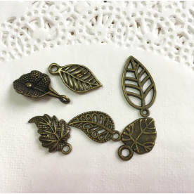 Набір металевих підвісок Листочки, 6 шт, зістарена бронза