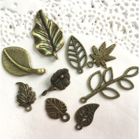 Набір металевих підвісок Листочки, 9 шт, зістарена бронза