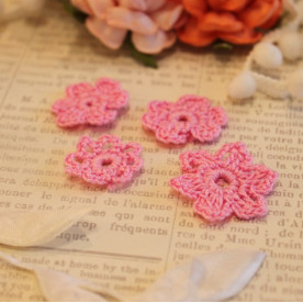 Вязаные цветы 4 шт, baby pink, 2-3 см