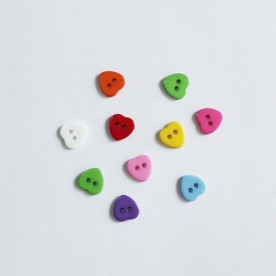 Набор разноцветных пуговиц - сердечек 11 мм, 10 шт.
