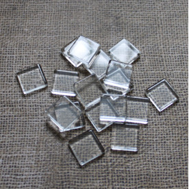 Прозорий квадратний кабошон 15х15 мм