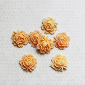 Кабошон Квітка 18 мм, персиковий