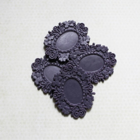 Прикраса Рамочка, 38х49 мм, темно-фіолетовий