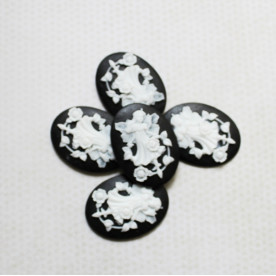 Прикраса Silhouette - Fairy, 30х40 мм, чорно-білий