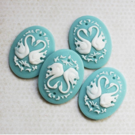 Украшение Silhouette - Swans, 30х40 мм, голубой с белым