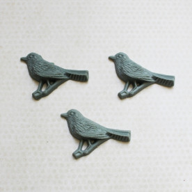 Кабошон Пташка на гілочці, 44х28 мм, сіро-зелений