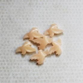 Кабошон Голубки, 13х20 мм, светло-персиковый, 1 шт.