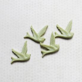 Кабошон Птичка 26х28 мм, бледно-зеленый, 1 шт.