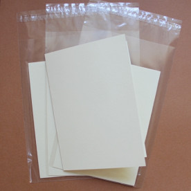 Заготівля для листівки жовто-бежева матова, 12х17 см