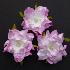 Декоративный цветок гардении нежно-розового цвета с белой сердцевиной, 7 см.