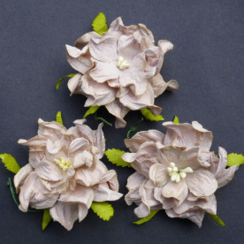 Декоративна квітка гарденії кольору мокко, 7 см.