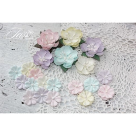 Набор цветов First Love Baby Shabby Iris, 25-40 мм, 21 шт