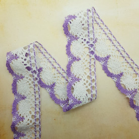 Бавовняне мереживо, біло-бузковий, 4 см, 1 м