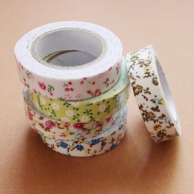 Стрічка декоративна на клейовий основі, квітковий дизайн, №2, 5 м, 15 мм.