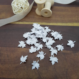 Набір листочків клена, 10 шт, 15 мм, білий, Квіткова Фея