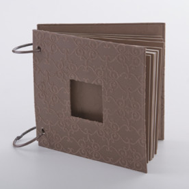 Альбом Charming Gift Book - Chocolate 14х15 см від Chatterbox