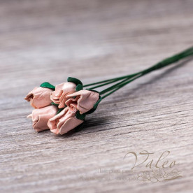 Декоративні паперові квіти Бутони троянд 13мм 5шт колір лосось 2824 Valeo